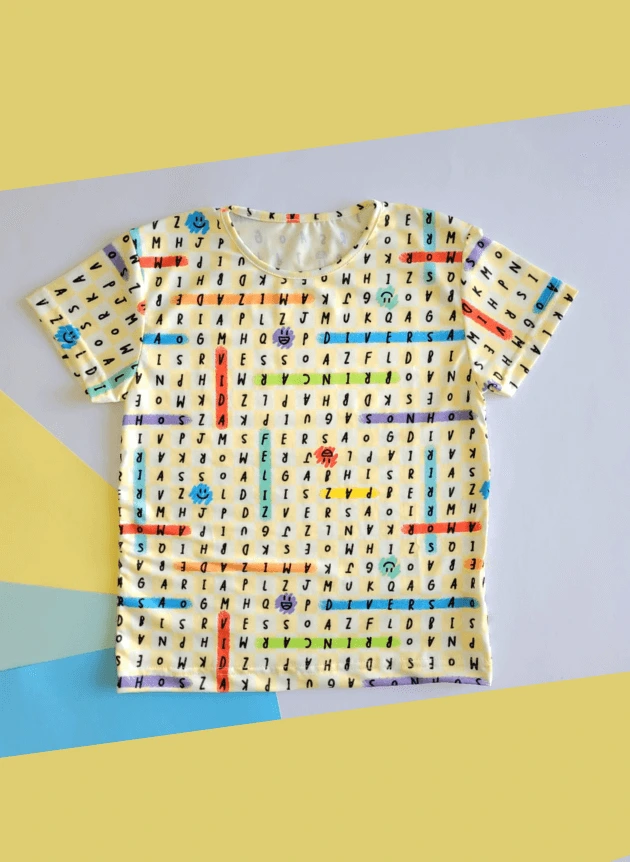 Camiseta Caça Palavras